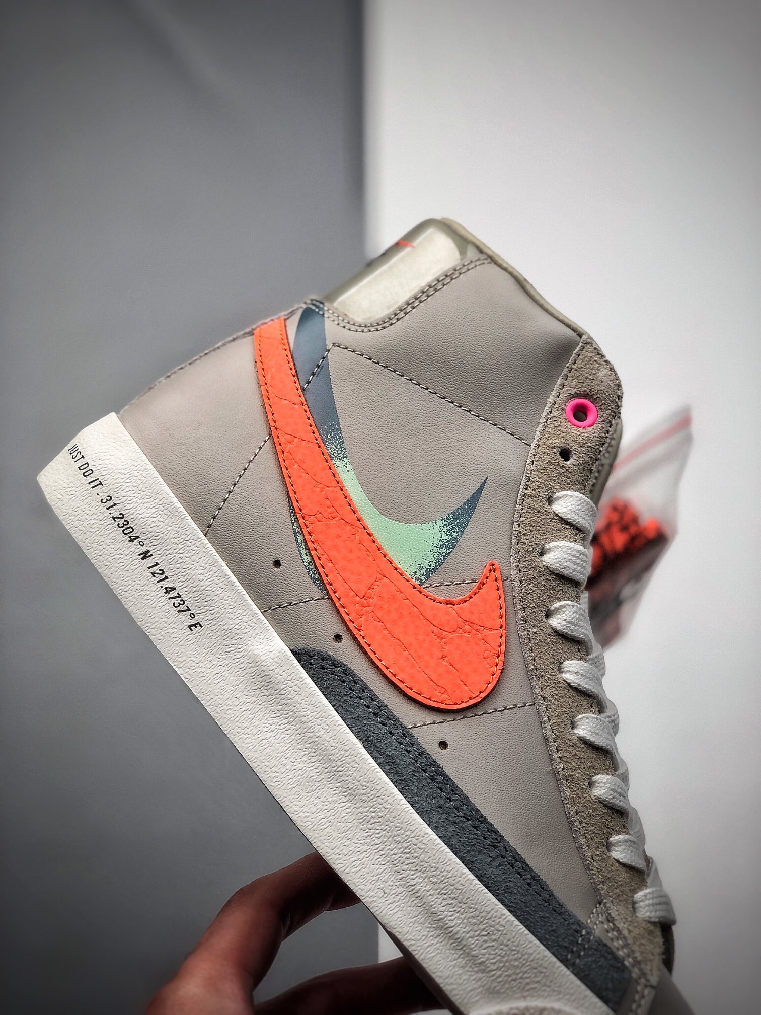 240  纯原Nike Blazer Mid ’1977 VNTG 经典开拓者高帮百搭休闲运动板鞋  DC3278-280