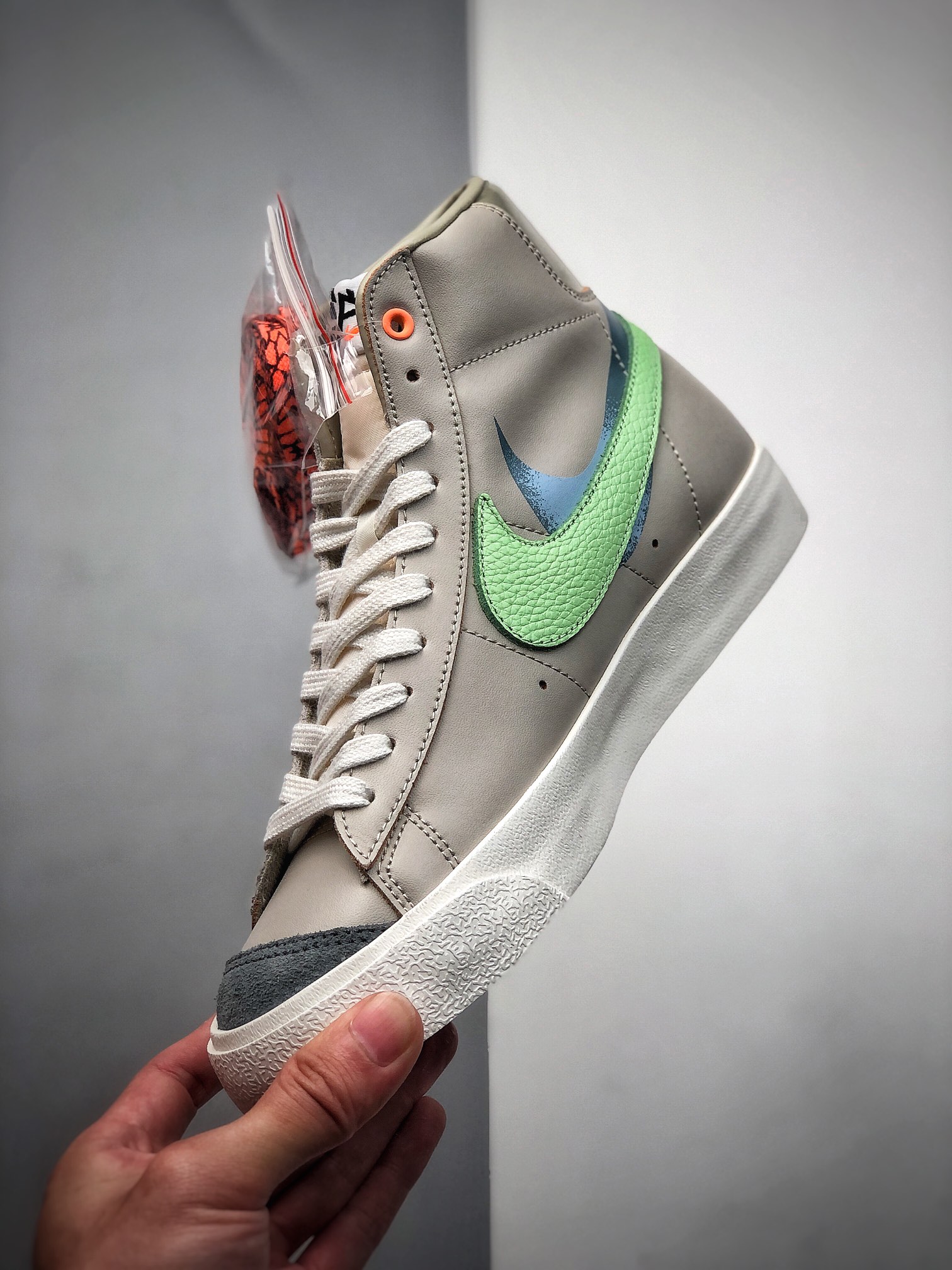 240  纯原Nike Blazer Mid ’1977 VNTG 经典开拓者高帮百搭休闲运动板鞋  DC3278-280
