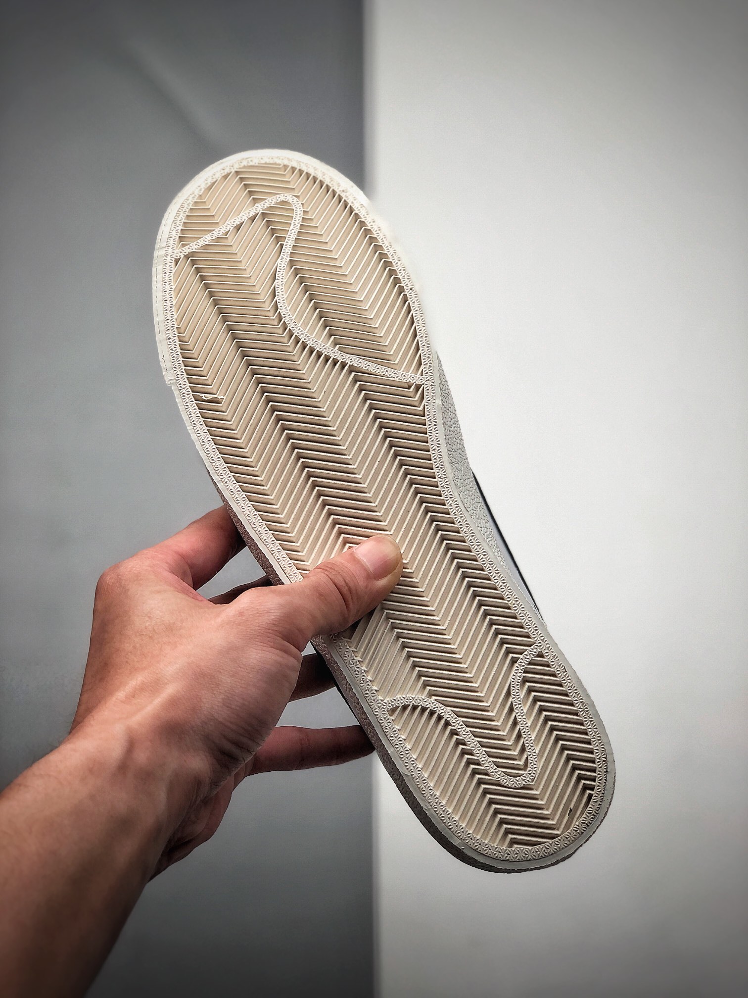 220 纯原NIKE ZOOM BLAZER MID 经典 白黑勾 BQ6806-100-莆田鞋,莆田鞋货源,高仿鞋,高仿鞋货源,安福档口,莆田高仿鞋,莆田鞋批发,高仿鞋批发,莆田高仿运动鞋,高仿运动鞋,莆田运动鞋 220 纯原NIKE ZOOM BLAZER MID 经典 白黑勾 BQ6806-100