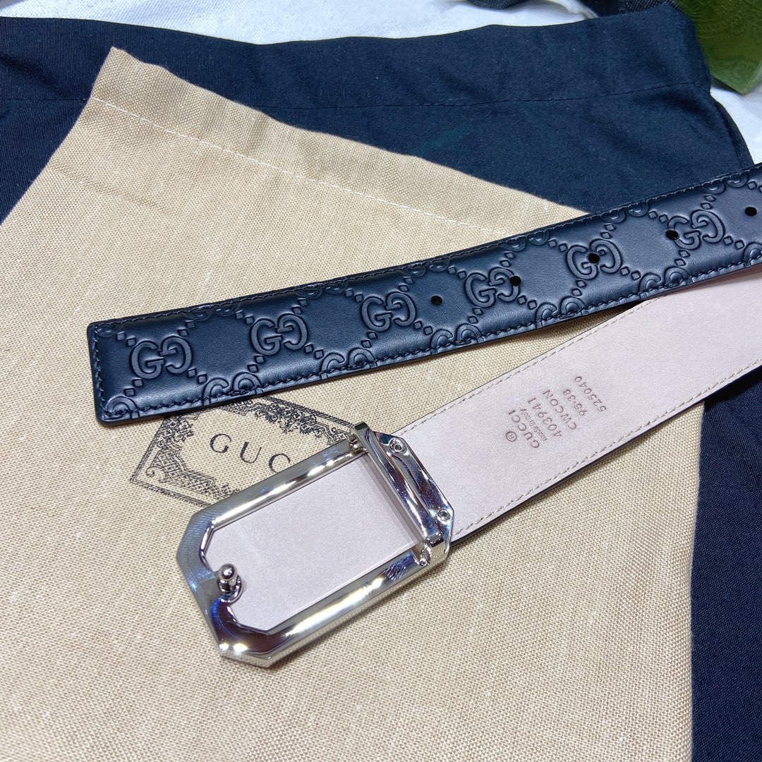 GUCCI403941CWCOM52