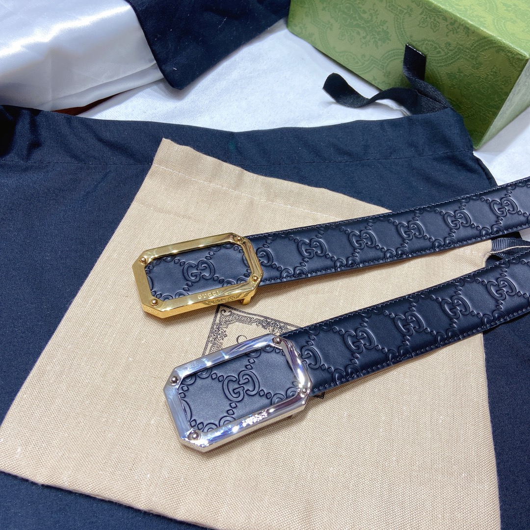 GUCCI403941CWCOM52