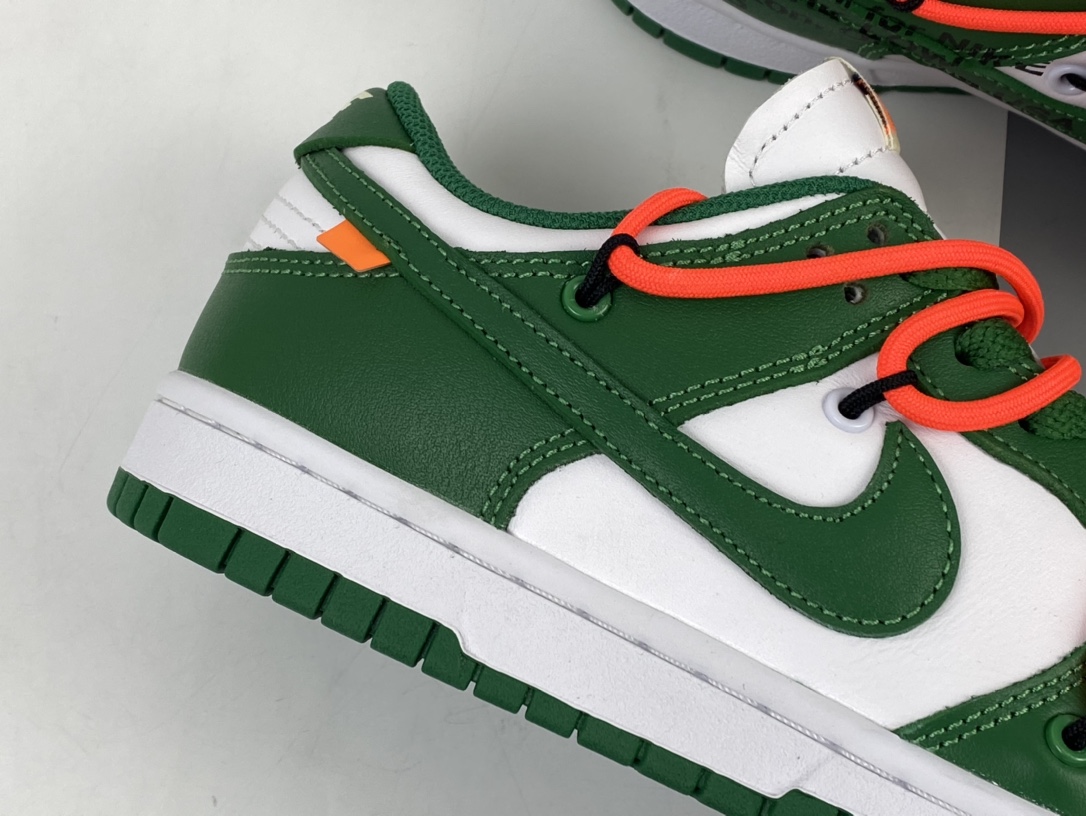 360 OFF-WHITE x Futura x Nike Dunk Low 扣篮系列低帮经典百搭休闲运动板鞋“OW白深绿橘”CT0856-100-莆田鞋,莆田鞋货源,高仿鞋,高仿鞋货源,安福档口,莆田高仿鞋,莆田鞋批发,高仿鞋批发,莆田高仿运动鞋,高仿运动鞋,莆田运动鞋 360 OFF-WHITE x Futura x Nike Dunk Low 扣篮系列低帮经典百搭休闲运动板鞋“OW白深绿橘”CT0856-100
