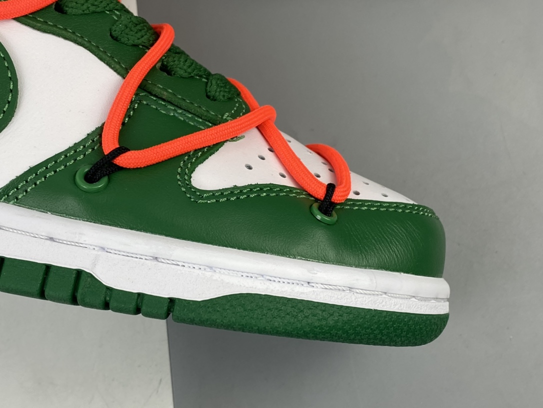 360 OFF-WHITE x Futura x Nike Dunk Low 扣篮系列低帮经典百搭休闲运动板鞋“OW白深绿橘”CT0856-100-莆田鞋,莆田鞋货源,高仿鞋,高仿鞋货源,安福档口,莆田高仿鞋,莆田鞋批发,高仿鞋批发,莆田高仿运动鞋,高仿运动鞋,莆田运动鞋 360 OFF-WHITE x Futura x Nike Dunk Low 扣篮系列低帮经典百搭休闲运动板鞋“OW白深绿橘”CT0856-100