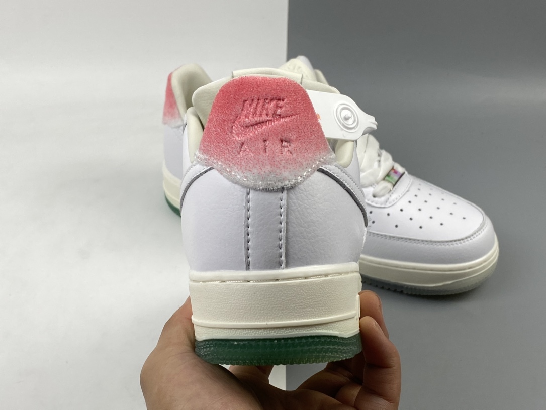 280 NK Air Force 1 Prm ”Got’em” 空军一号白粉寿桃 DC3287-111