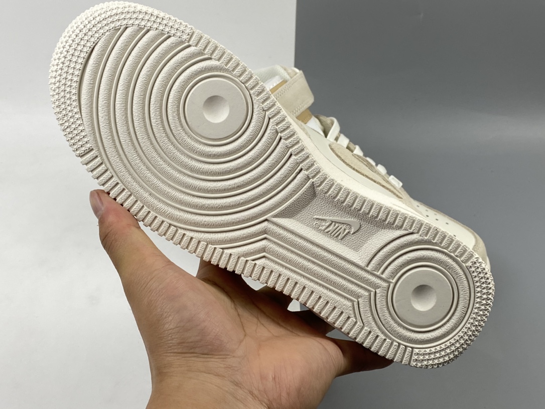 260 Nk Air Force 1 Mid 空军一号中帮休闲板鞋 CW7584-200-莆田鞋,莆田鞋货源,高仿鞋,高仿鞋货源,安福档口,莆田高仿鞋,莆田鞋批发,高仿鞋批发,莆田高仿运动鞋,高仿运动鞋,莆田运动鞋 260 Nk Air Force 1 Mid 空军一号中帮休闲板鞋 CW7584-200