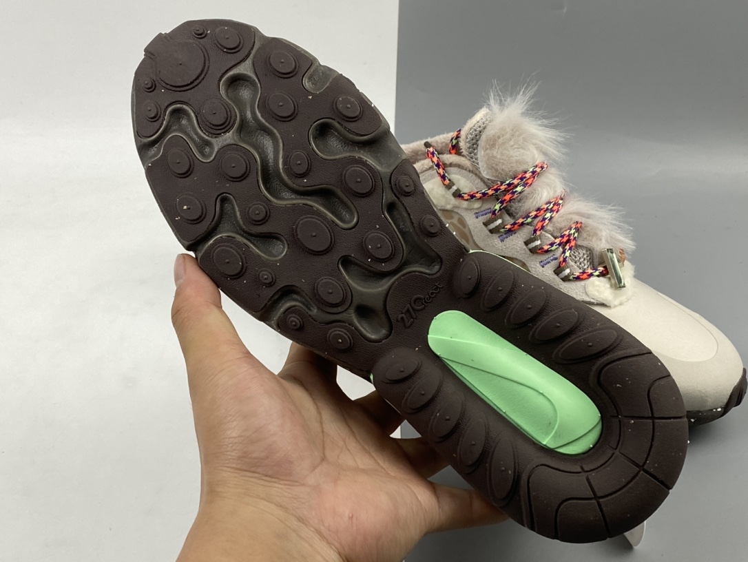 160 Nike Air Max 270 React 新款 高频网面镂空机能半掌气垫缓震跑步鞋 DC3277-181