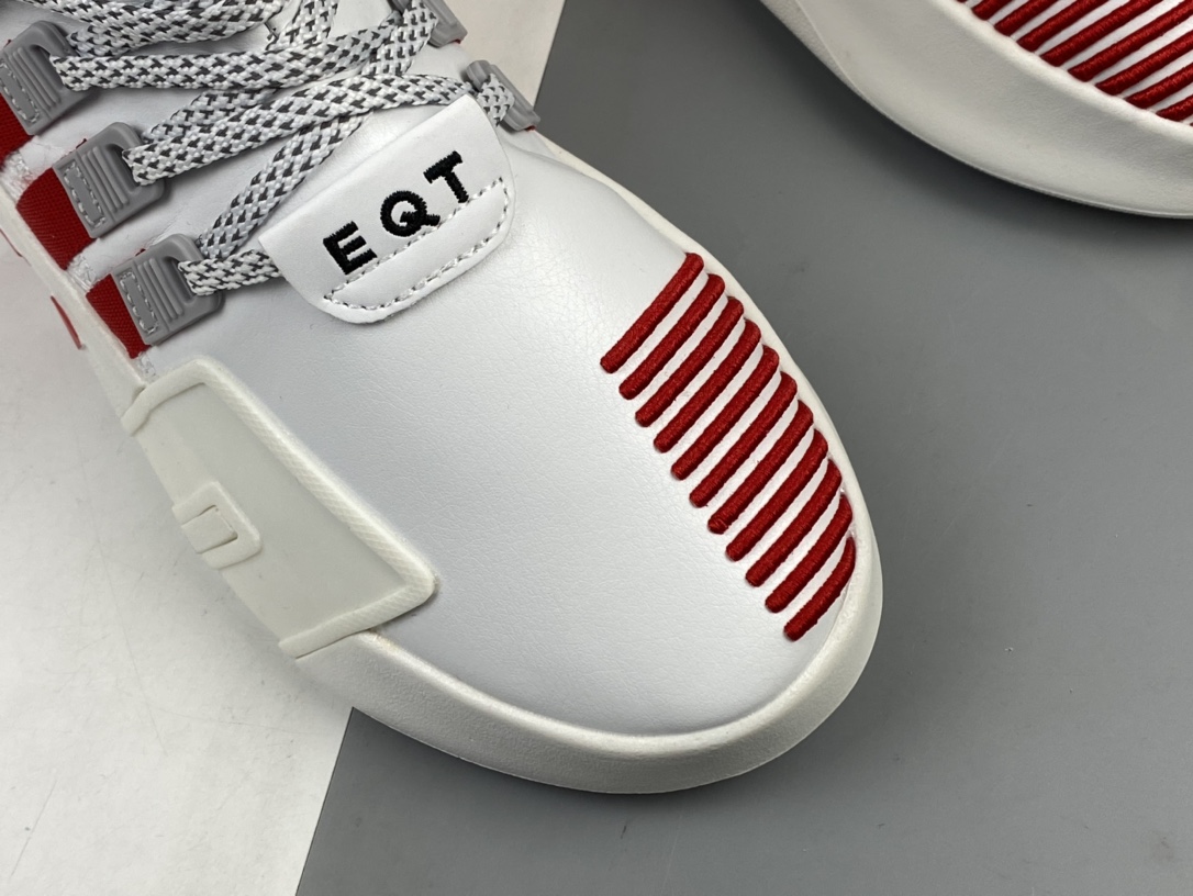 180 Adidas EQT Basketball ADV EQT 阿迪达斯缓震透气跑步鞋 FW4250