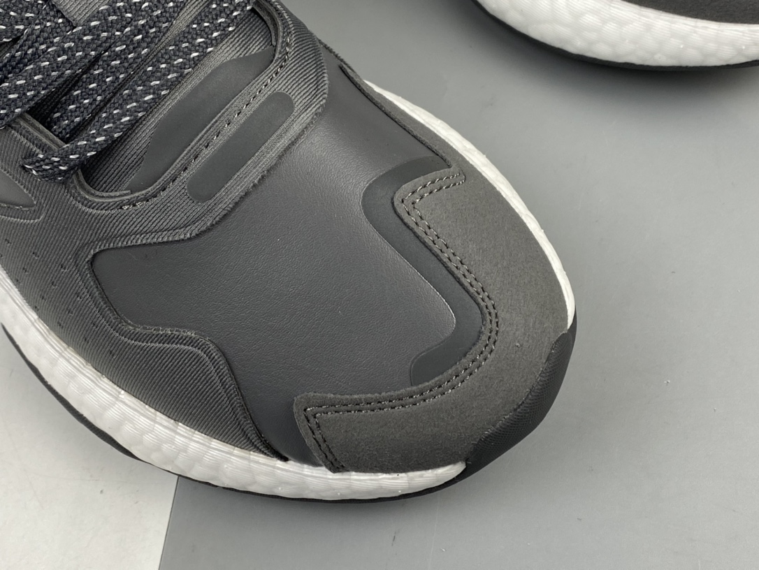 220 Adidas Originals 2020 Day Jogger Boost 三叶草2020版慢跑者系列高弹复古休闲运动跑鞋 夜行者二代 FW4822