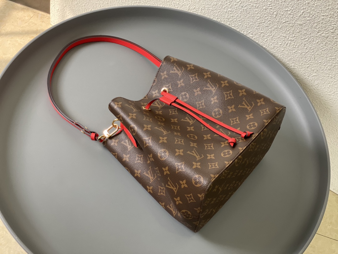 NO:176643,NEONOE (More details appreciation) Model 44021 26.026.017.5,19860909NEONOE（更多细节鉴赏） 型号44021 26.026.017.5,,Bag