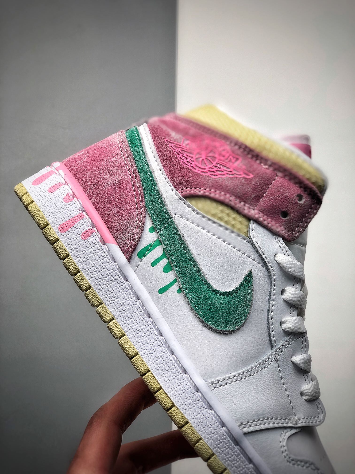 240 Air Jordan AJ1 Low 低帮 内置全掌气垫 DA5551-001-莆田鞋,莆田鞋货源,高仿鞋,高仿鞋货源,安福档口,莆田高仿鞋,莆田鞋批发,高仿鞋批发,莆田高仿运动鞋,高仿运动鞋,莆田运动鞋 240 Air Jordan AJ1 Low 低帮 内置全掌气垫 DA5551-001