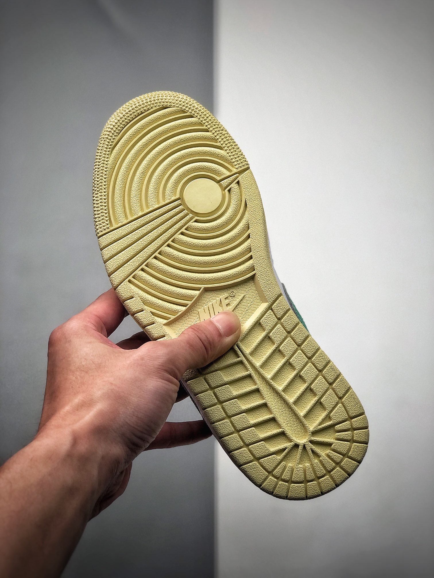 240 Air Jordan AJ1 Low 低帮 内置全掌气垫 DA5551-001-莆田鞋,莆田鞋货源,高仿鞋,高仿鞋货源,安福档口,莆田高仿鞋,莆田鞋批发,高仿鞋批发,莆田高仿运动鞋,高仿运动鞋,莆田运动鞋 240 Air Jordan AJ1 Low 低帮 内置全掌气垫 DA5551-001