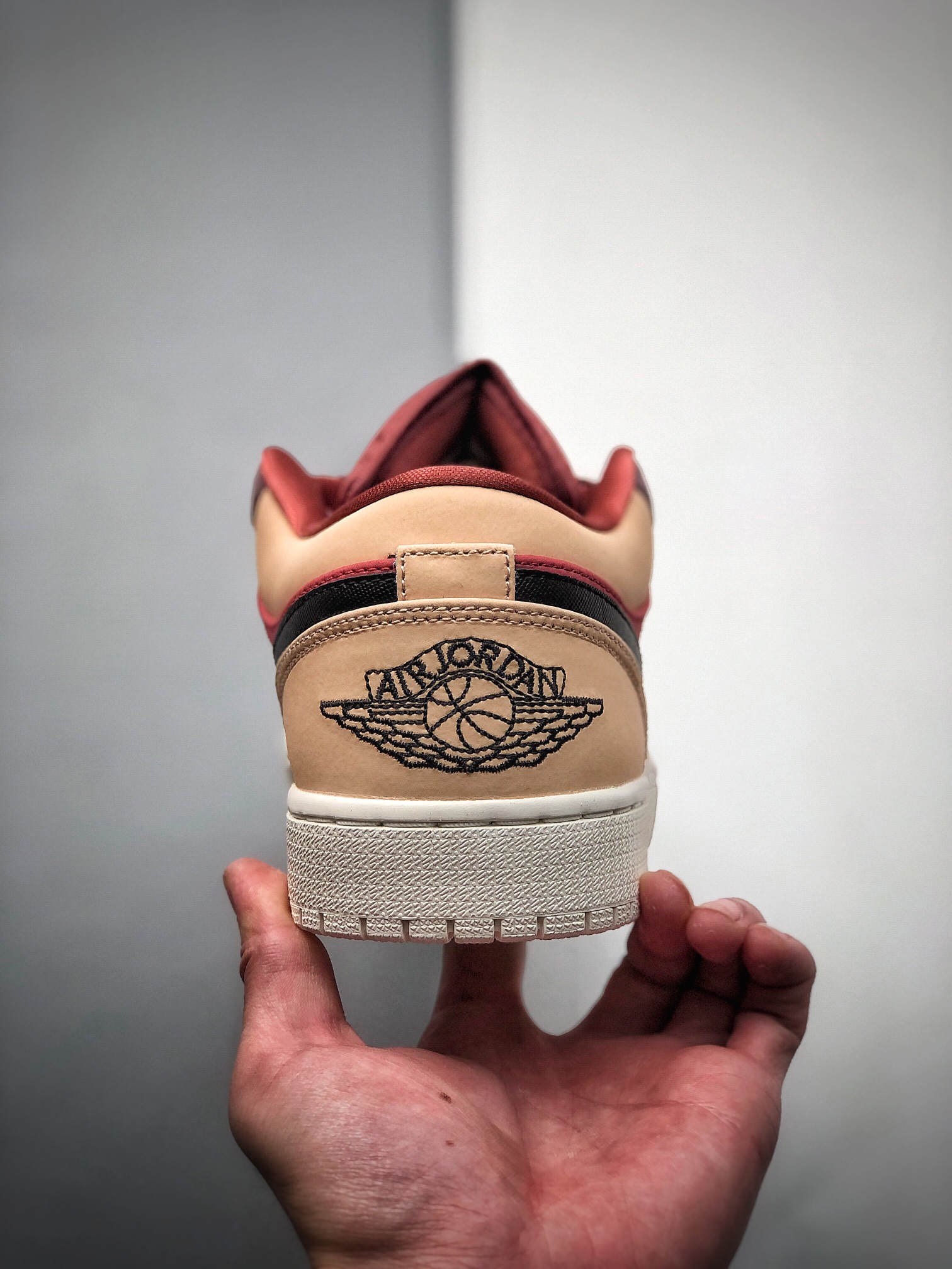 200 乔丹 Khaki24 Air Jordan 1 low AJ1 红粉紫 奶茶红豆 乔丹一代 经典低帮文化百搭休闲运动篮球鞋DC0774-602