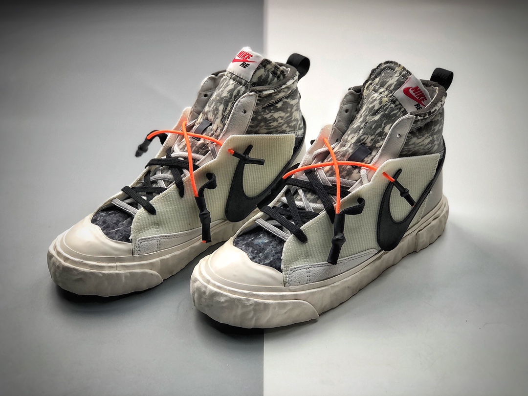 450  Travis Scott 周杰伦同款 整体的改造方式十分大胆且粗狂 CZ3589-100