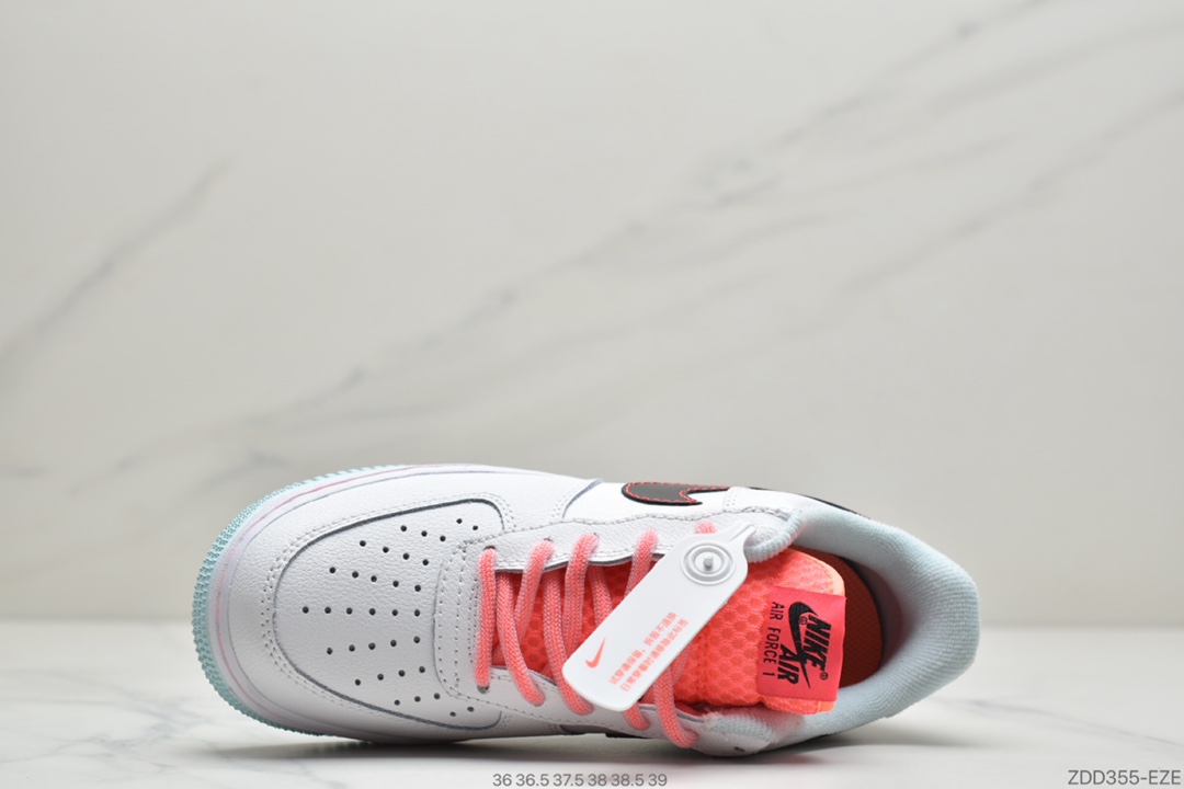 230 耐克Nike Wmns Air Force 1’07 LV8 GS”White/Black-Flash”空军一号经典低帮百搭休闲运动板鞋“皮革白蓝粉南海岸”DD7709-100