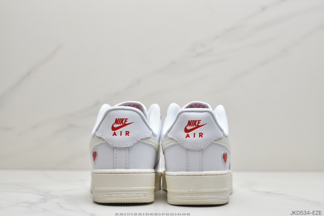 160 耐克Nike Air Force 1 Af1 Valentine“SDAY’ “ 白红爱心情人节限定 ”空军一号低帮时尚休闲运动板鞋  DD7117-100