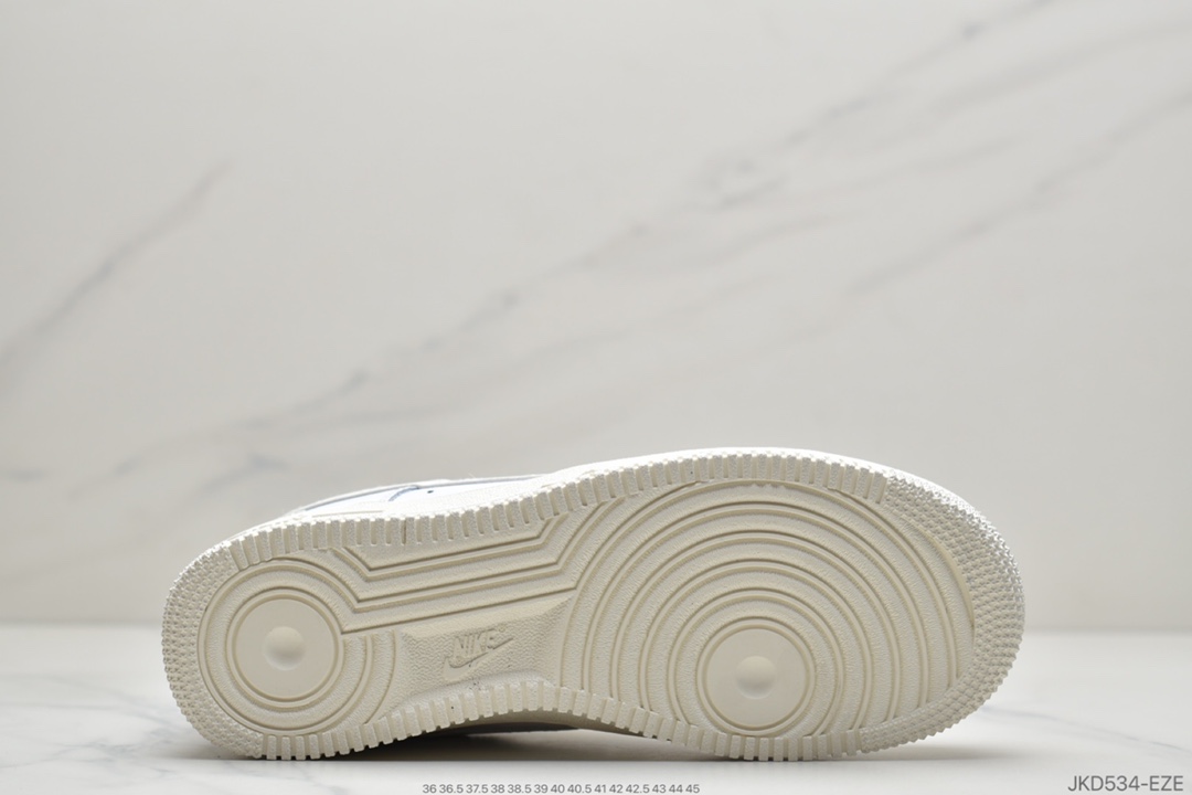 160 耐克Nike Air Force 1 Af1 Valentine“SDAY’ “ 白红爱心情人节限定 ”空军一号低帮时尚休闲运动板鞋  DD7117-100