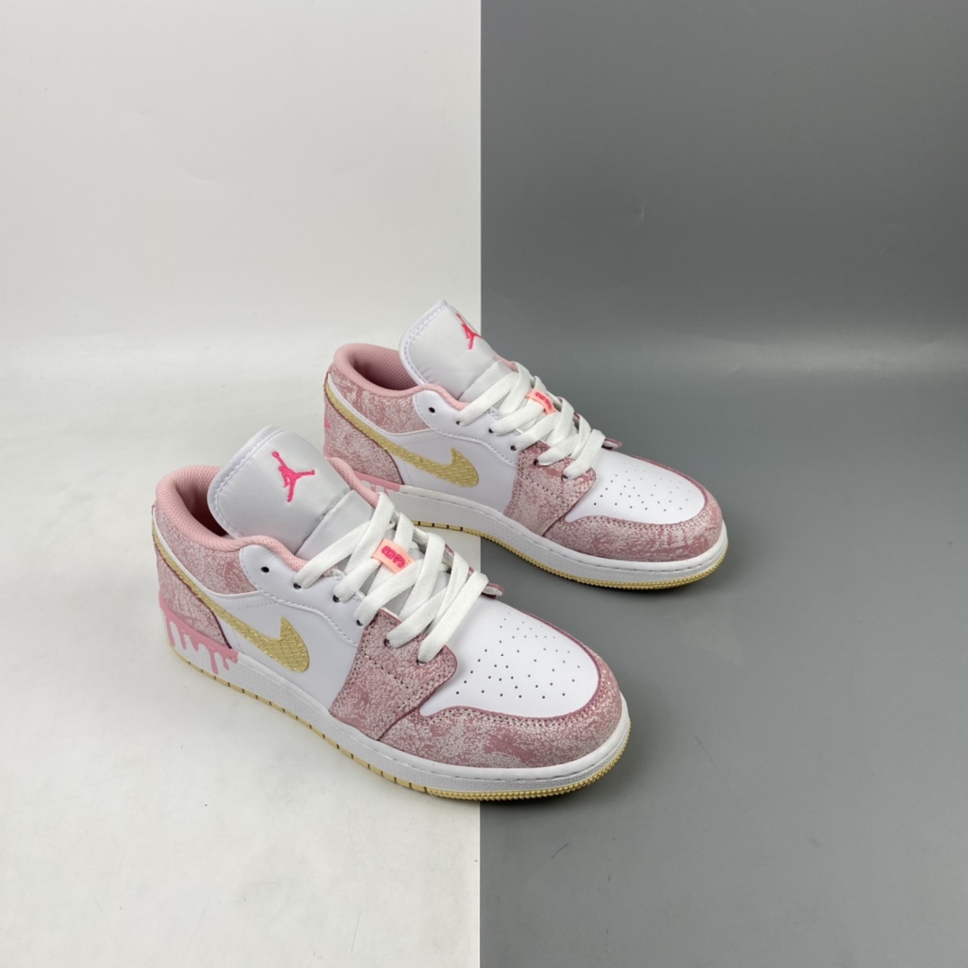240 Air Jordan 1 Low AJ1低帮时尚休闲板鞋 CW7104-601