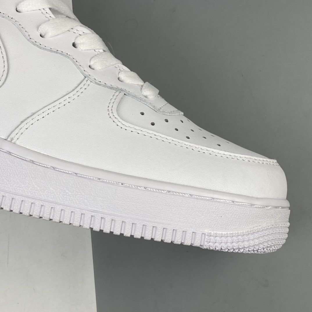 120 Nk Air Force 1’07 Mid 空军一号经典款中帮休闲板鞋 315123-111