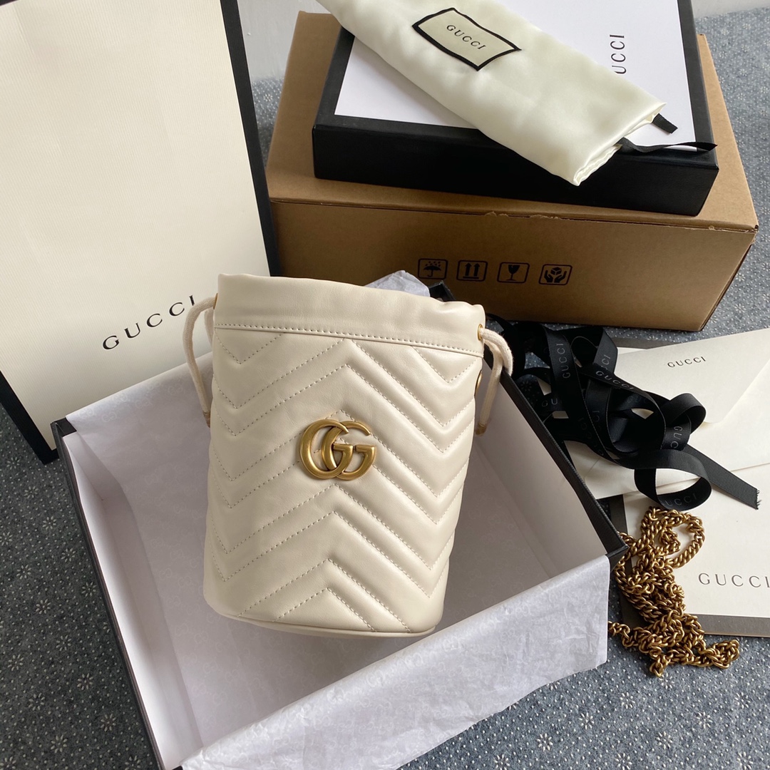 Gucci GG marmont抽绳水桶迷你•白色