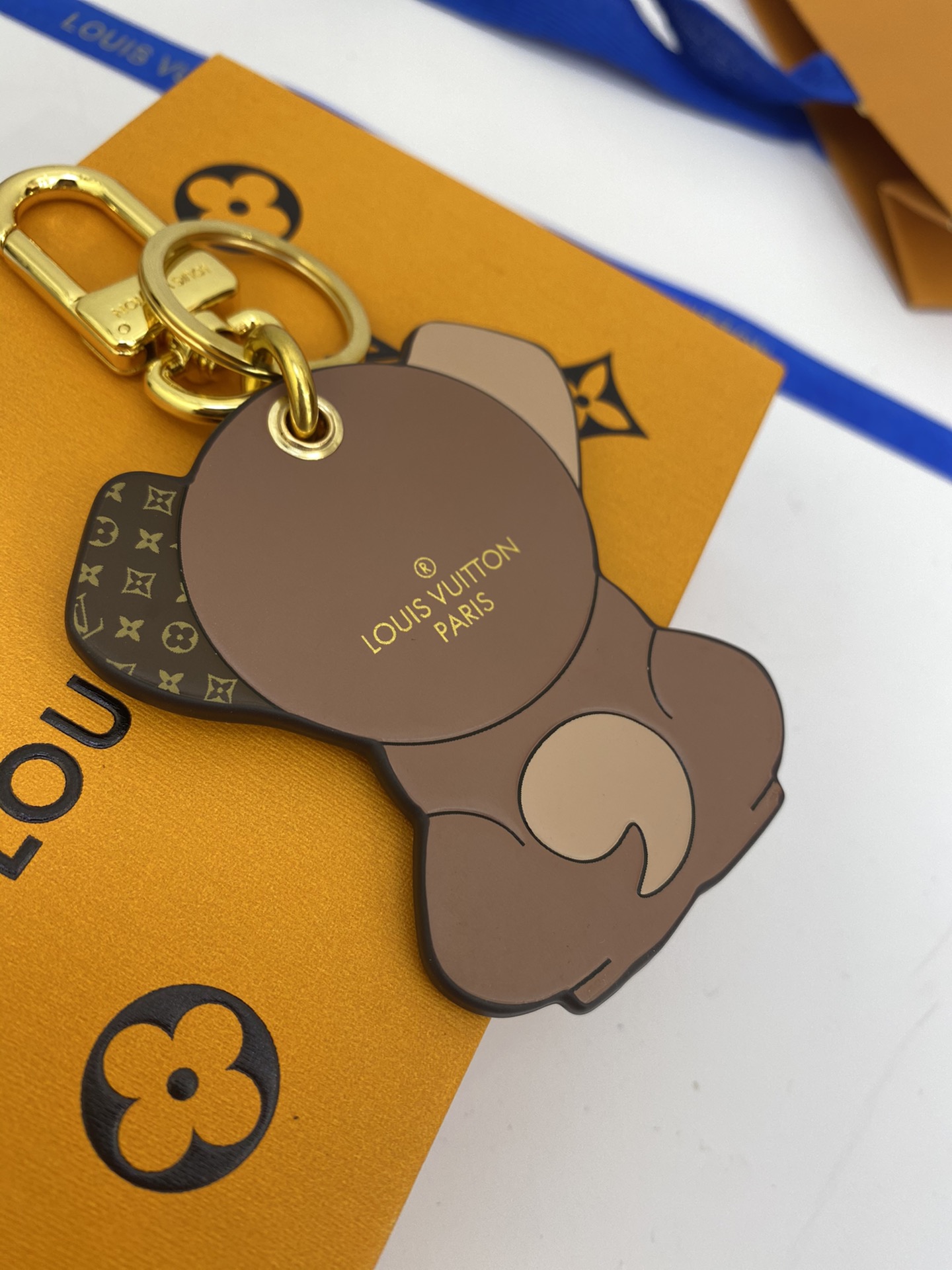 Key Button Puppybag with Leather Options and Stainless Steel Nose for Cute Buns. - 图片 5
