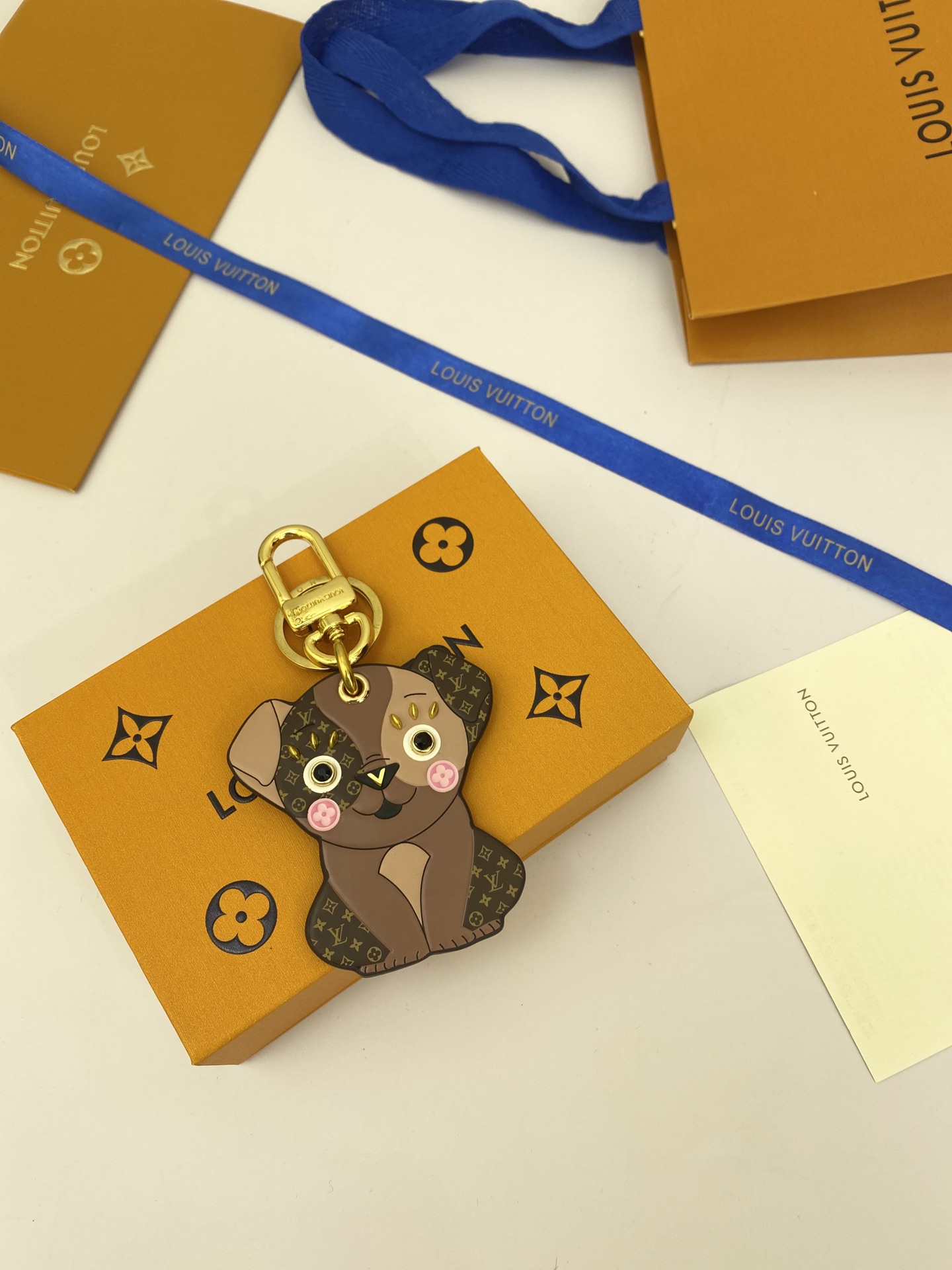 Key Button Puppybag with Leather Options and Stainless Steel Nose for Cute Buns. - 图片 2