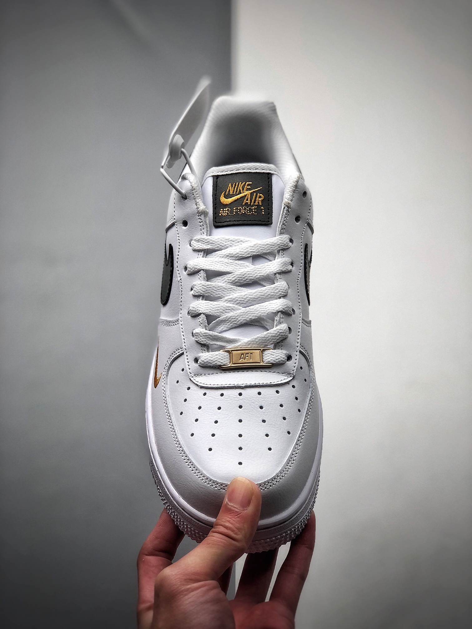 200 NIKE FORCE空军一号运动休闲板鞋 CZ0270-102