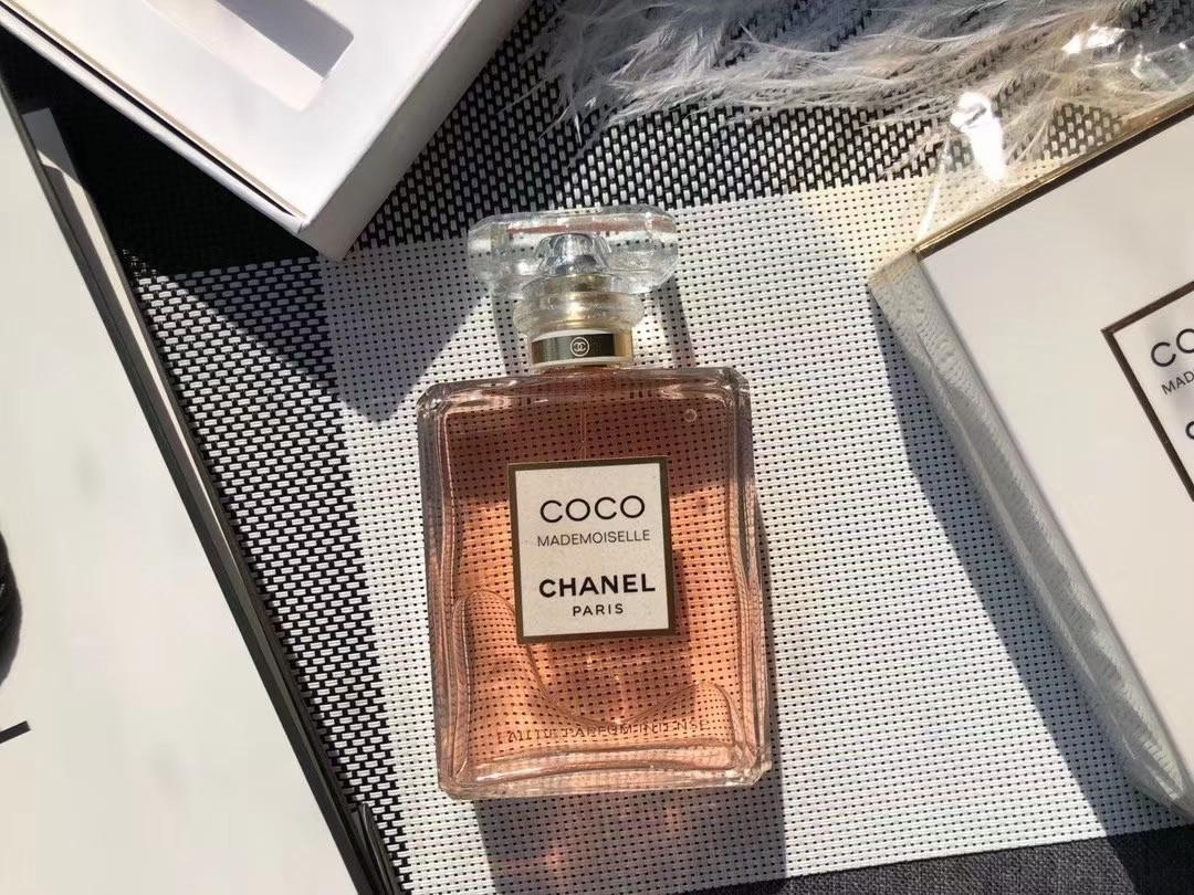 Chanel luxury item 8