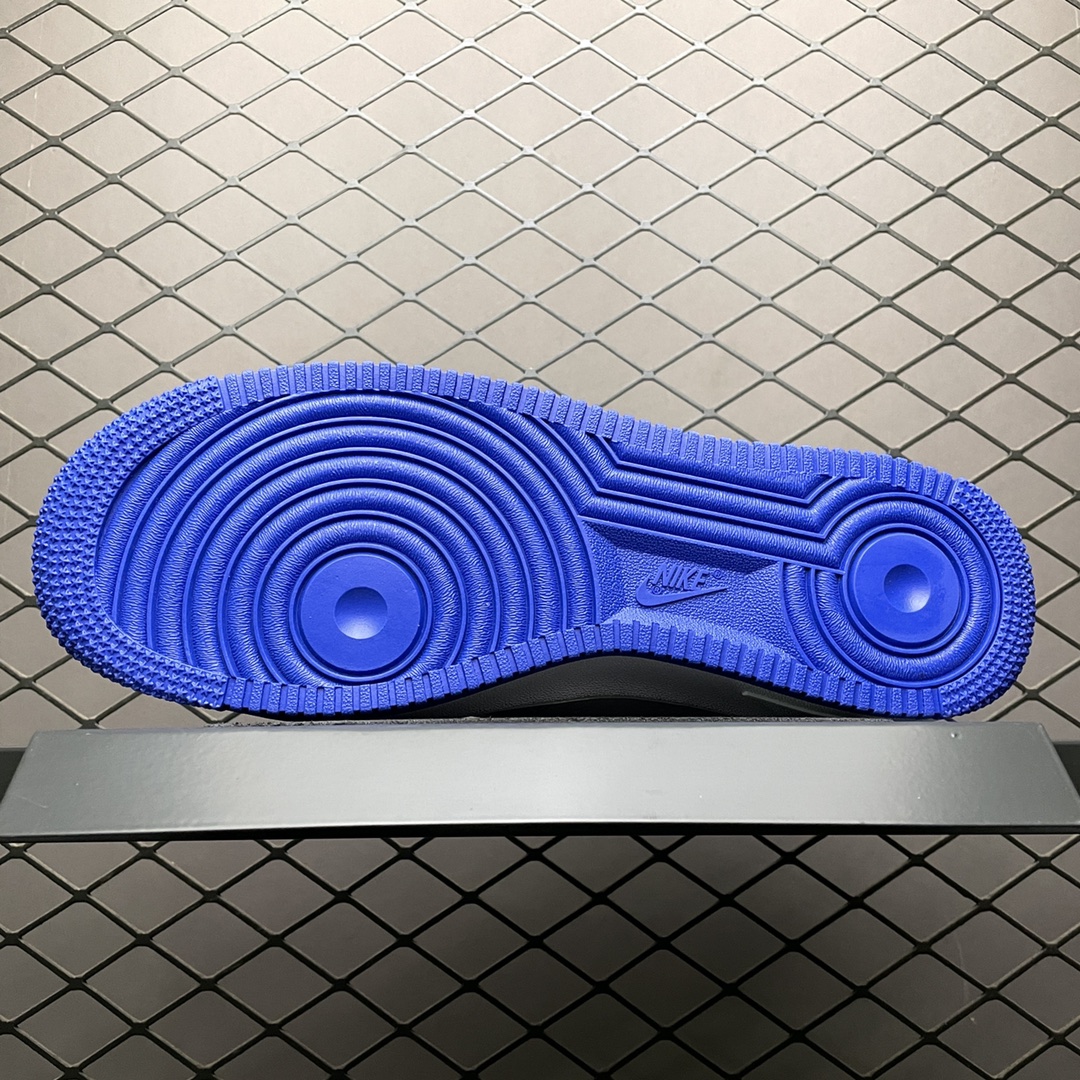 240 NK Air Force 1 ’07 空军一号低帮运动休闲板鞋 CN2896-102