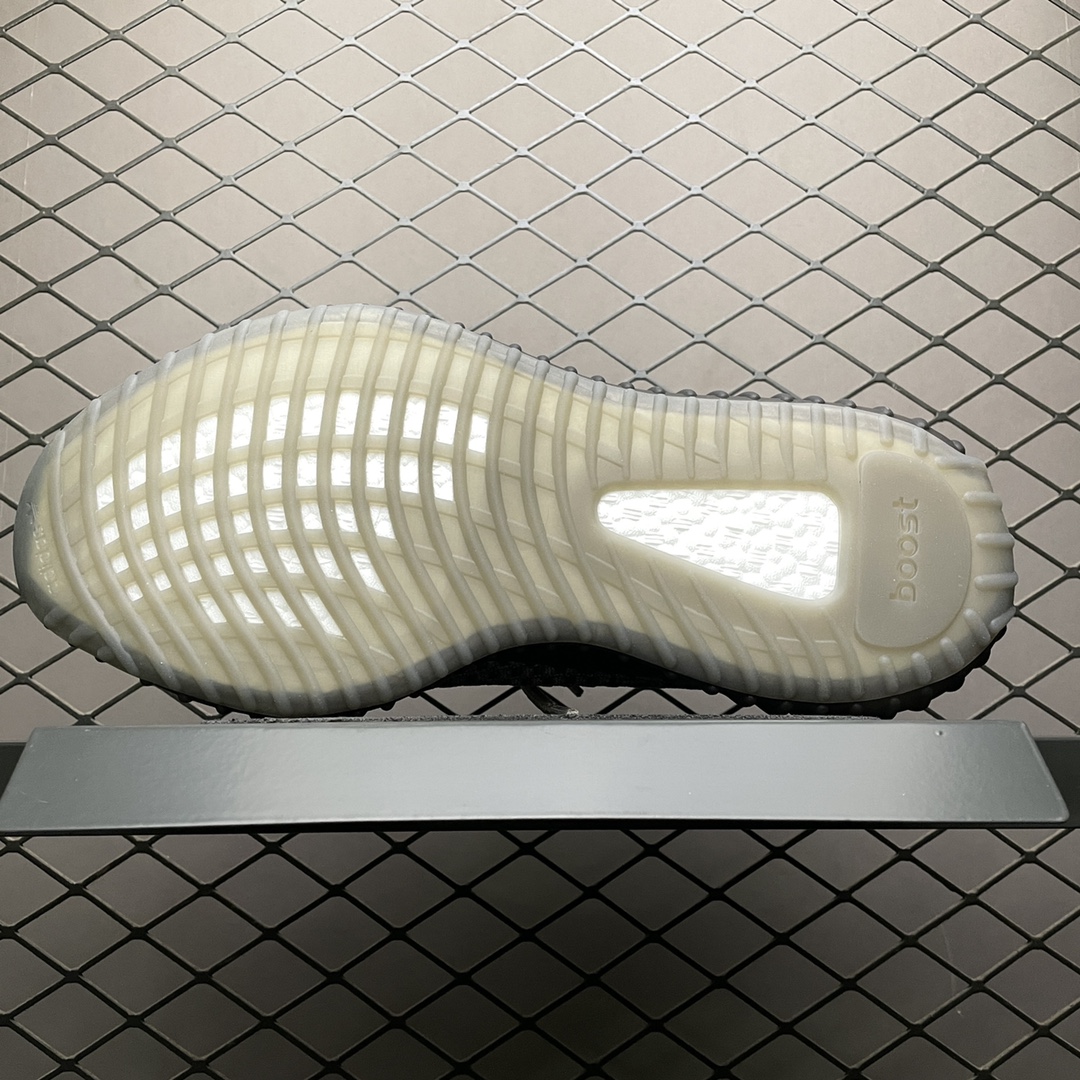 200 AD 阿迪Yeezy 350V2  侃爷椰子350新配色 GW0089 外贸性价比出货