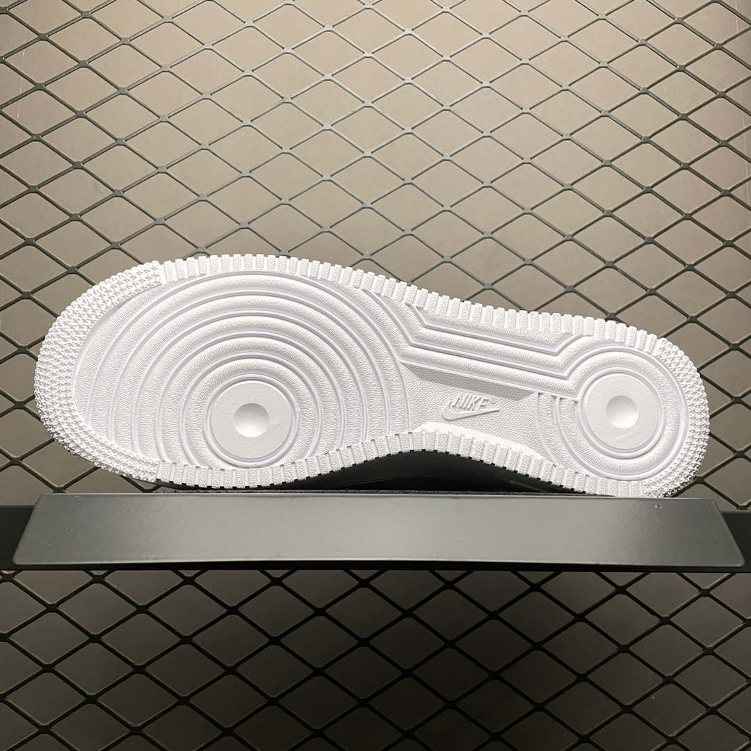 180 NK Air Force 1 ’07 空军一号 全白低帮休闲运动板鞋 315122-111