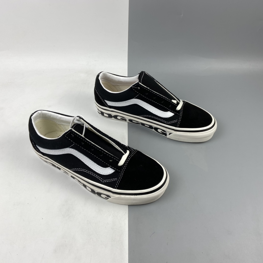 160 CDG x VANS 新款联名 VN0A4P3X60E
