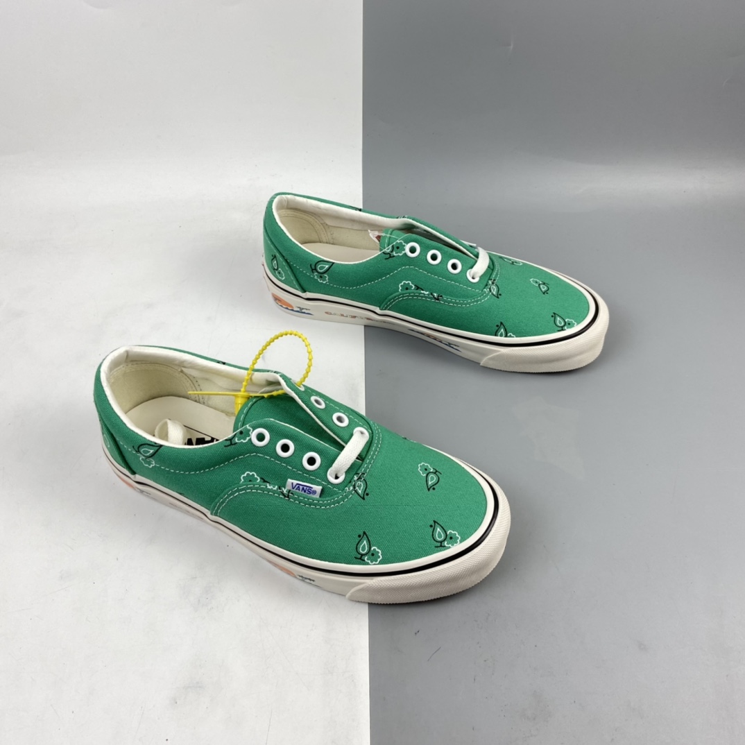 120 Vans Vault OG Era LX  安纳海姆 阳光沙滩、加利 亚 你们最期待的 Vans Vault「腰果花」来了 VN0A4BVAXE4