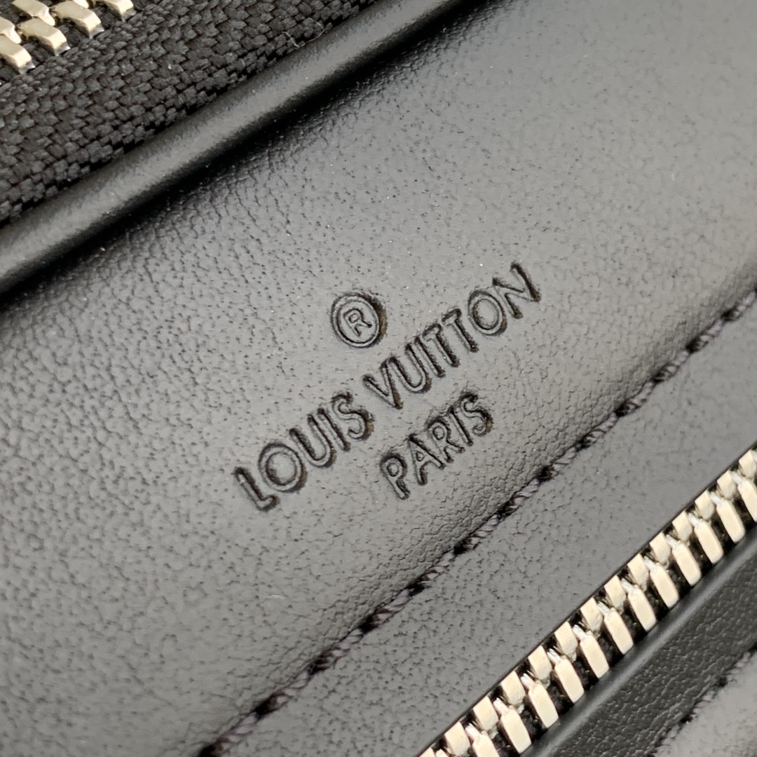 Louis Vuitton LV Scott 二合一邮差包 N50018