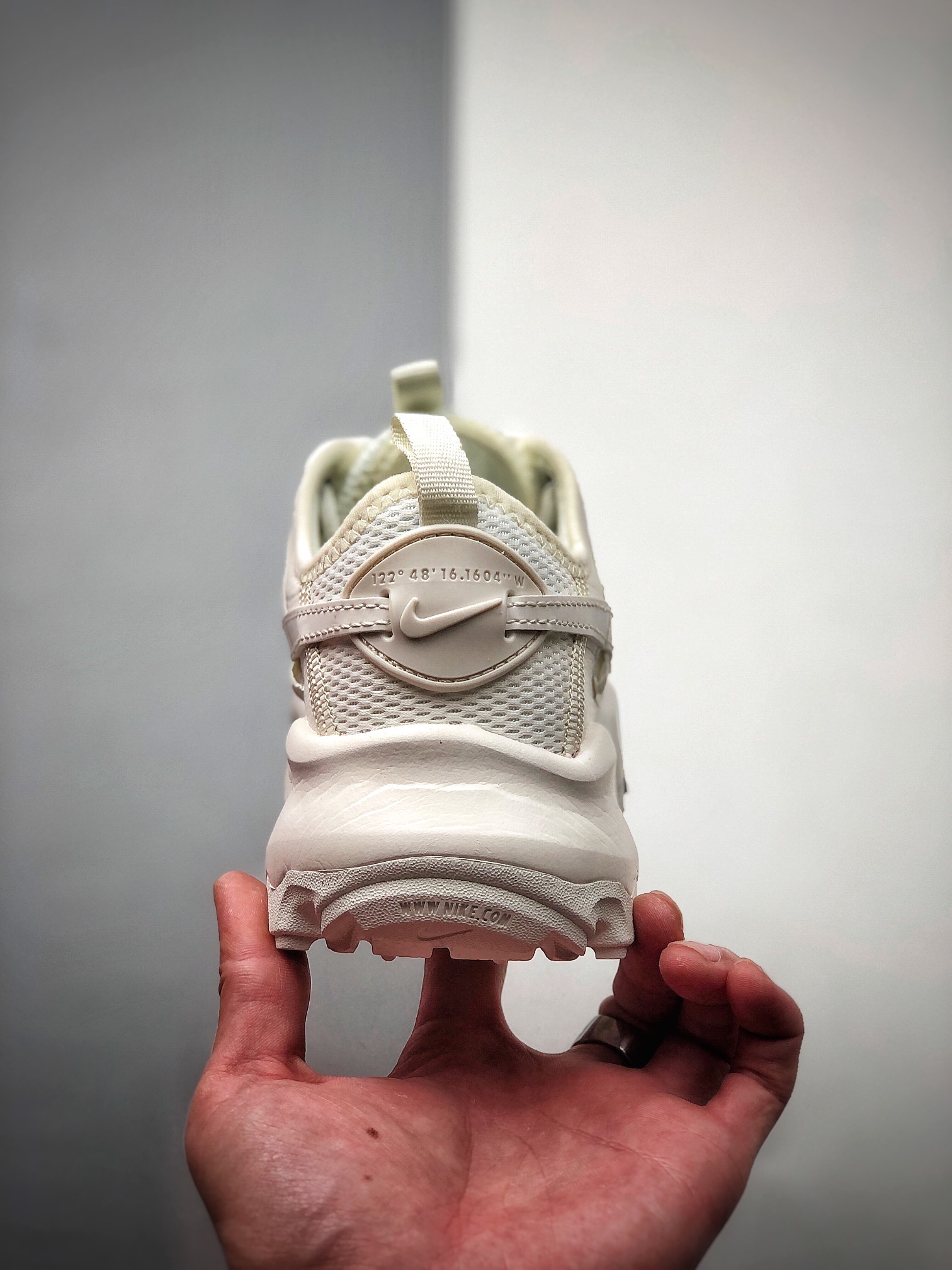 220  Nike TC 7900 21年春季新款 运动休闲厚底老爹鞋  DD9682-100