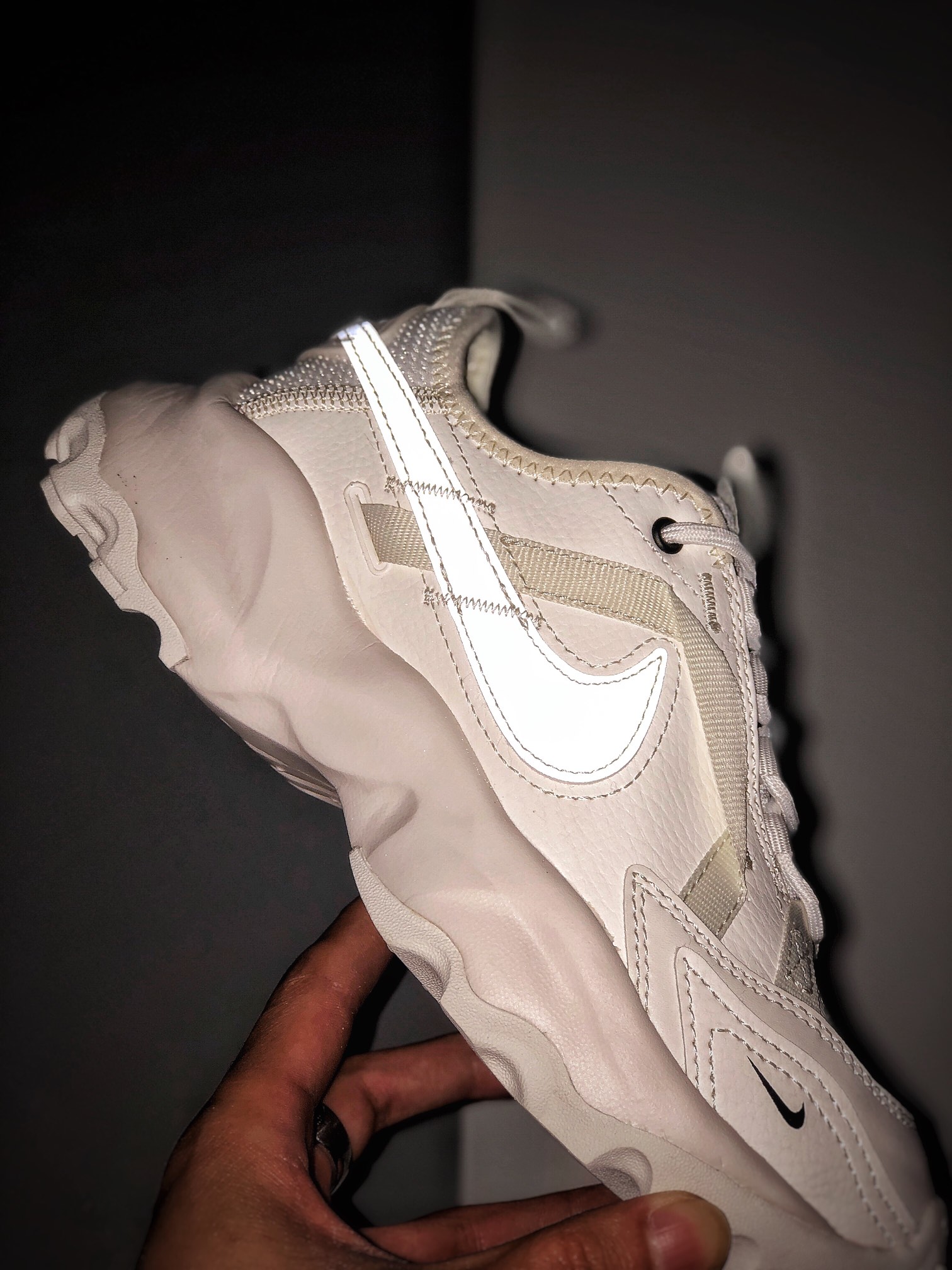 220  Nike TC 7900 21年春季新款 运动休闲厚底老爹鞋  DD9682-100