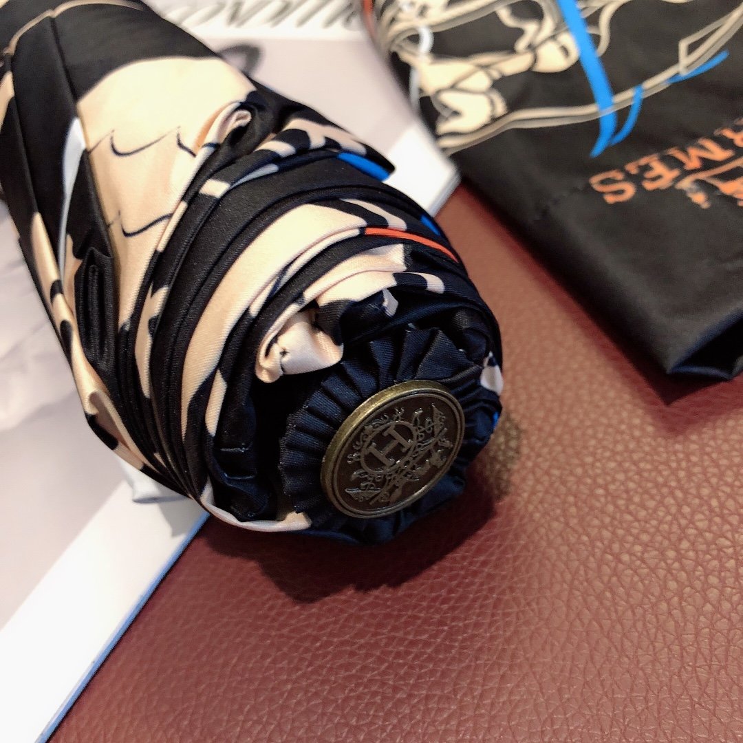 爱马仕Hermès年度最新火单爆品极品H家自伞动重磅呈现以其湛精的工技艺术和源源不断的想像力新涂层技伞术