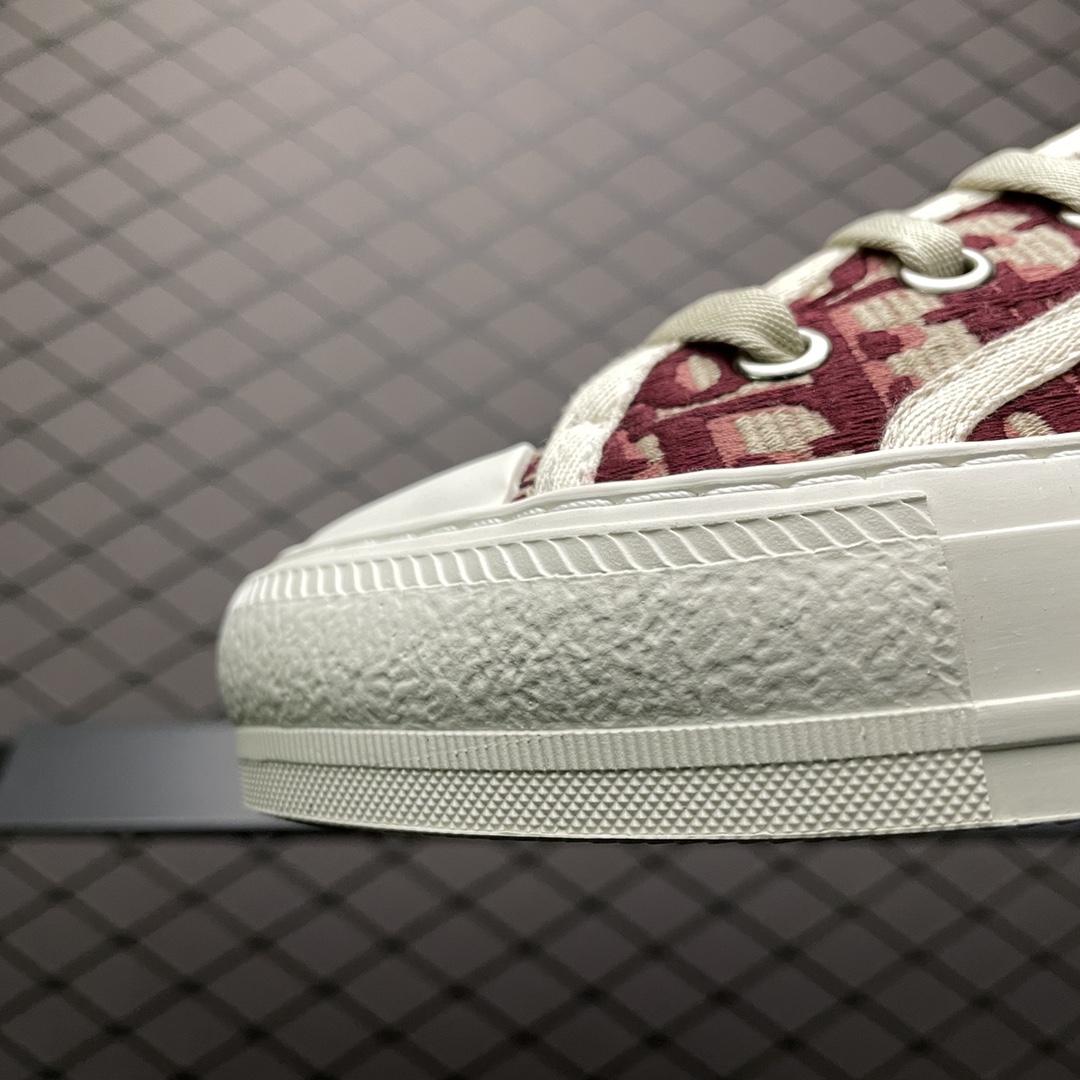 300 Dior Logo 3D帆布“Christian Dior J’Adior”
