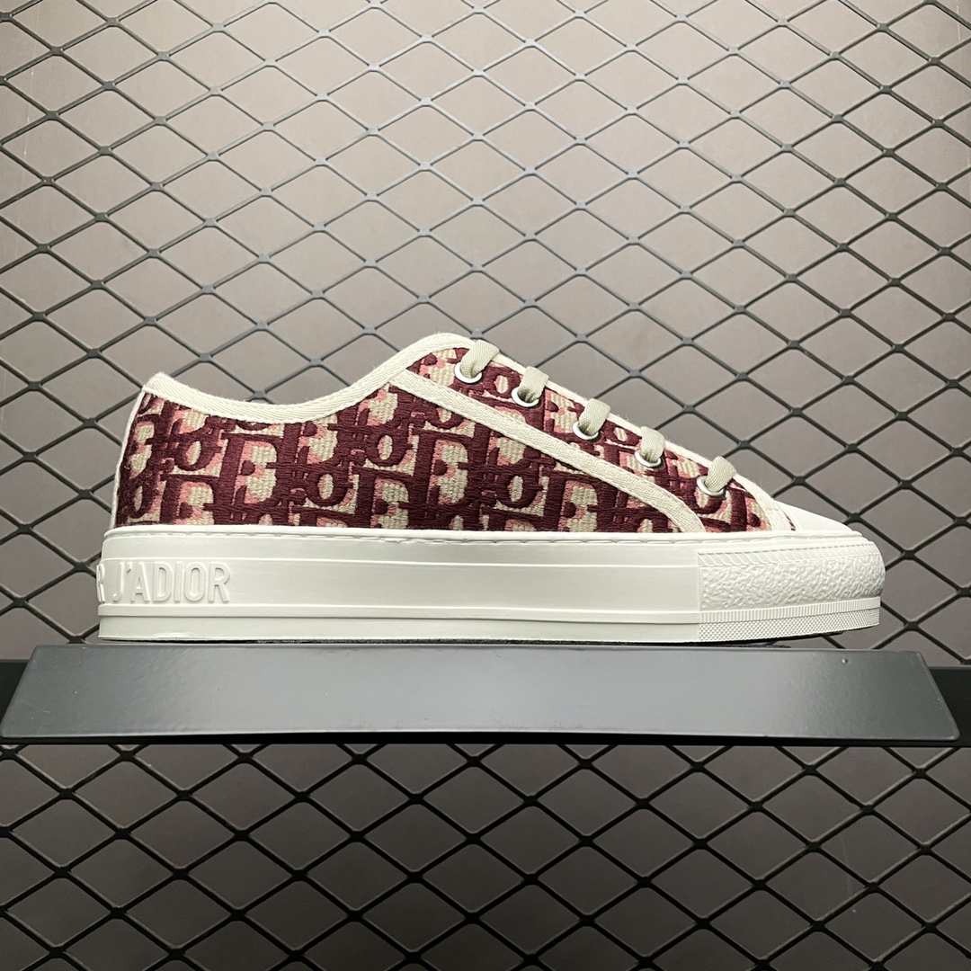 300 Dior Logo 3D帆布“Christian Dior J’Adior”
