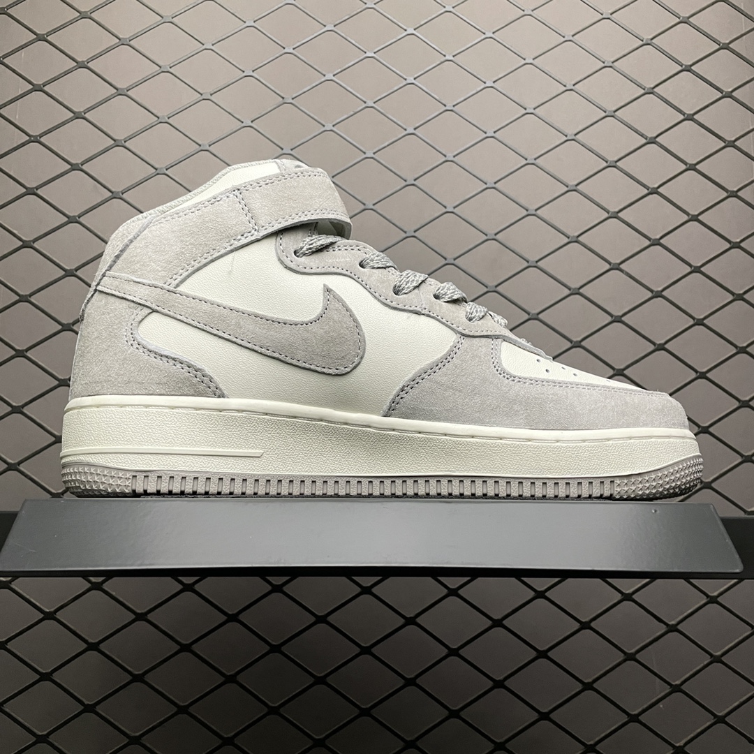 260 NK Air Force 1’07 空军一号中帮运动休闲板鞋 CQ3866-015