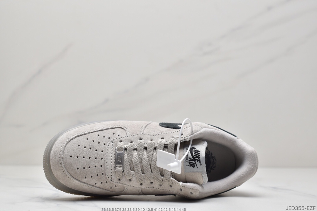 150 耐克Nike Air Force1 Mid x Reigning Champ 空军一号低帮运动休闲板鞋  正确官方同源麂皮  麂皮皮质感秒杀全网#正确鞋垫图案 正确中底布材料内置全掌SOLE气垫 AA1117-118  尺码：36 36.5 37.5 38 38.5 39 40 40.5 41 42 42.5 43 44 44.5 45 ID:JED355-EZF