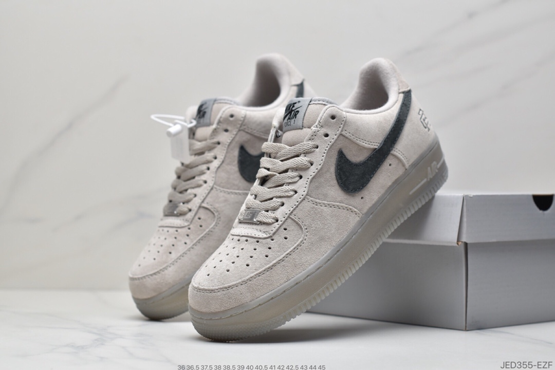 150 耐克Nike Air Force1 Mid x Reigning Champ 空军一号低帮运动休闲板鞋  正确官方同源麂皮  麂皮皮质感秒杀全网#正确鞋垫图案 正确中底布材料内置全掌SOLE气垫 AA1117-118  尺码：36 36.5 37.5 38 38.5 39 40 40.5 41 42 42.5 43 44 44.5 45 ID:JED355-EZF