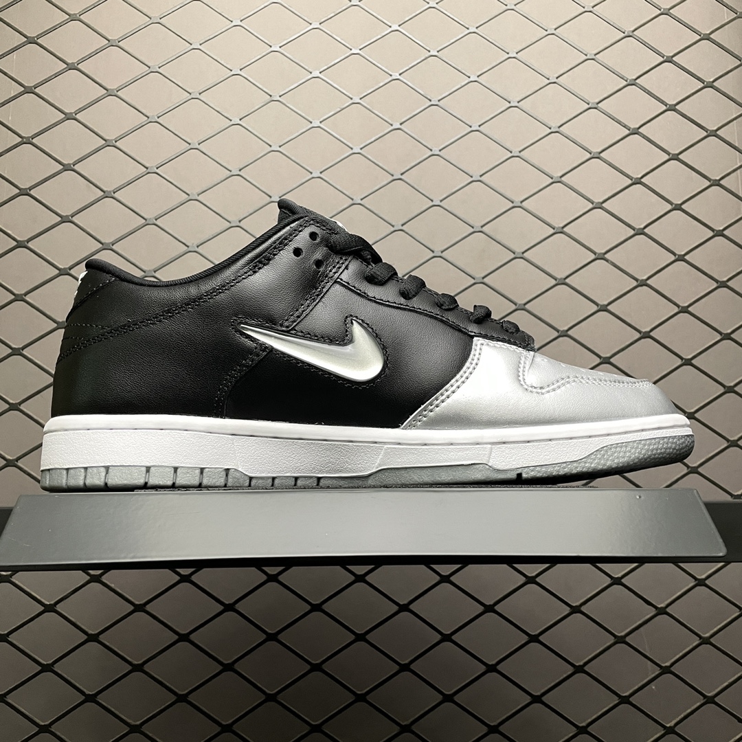 200 纯原版本 Supreme X Nike SB Dunk Low 白红配色 CK3480-600