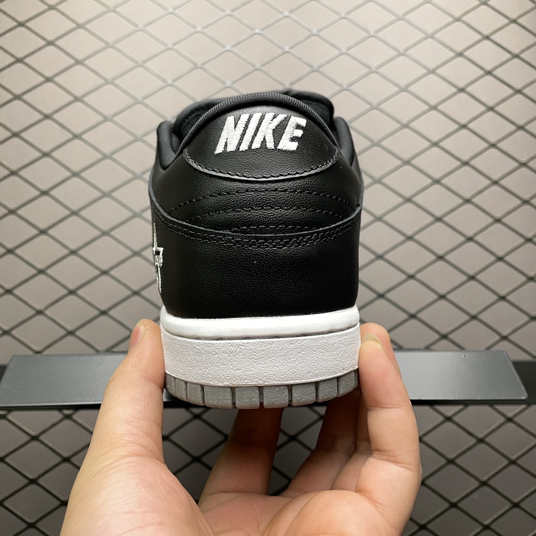200 纯原版本 Supreme X Nike SB Dunk Low 白红配色 CK3480-600