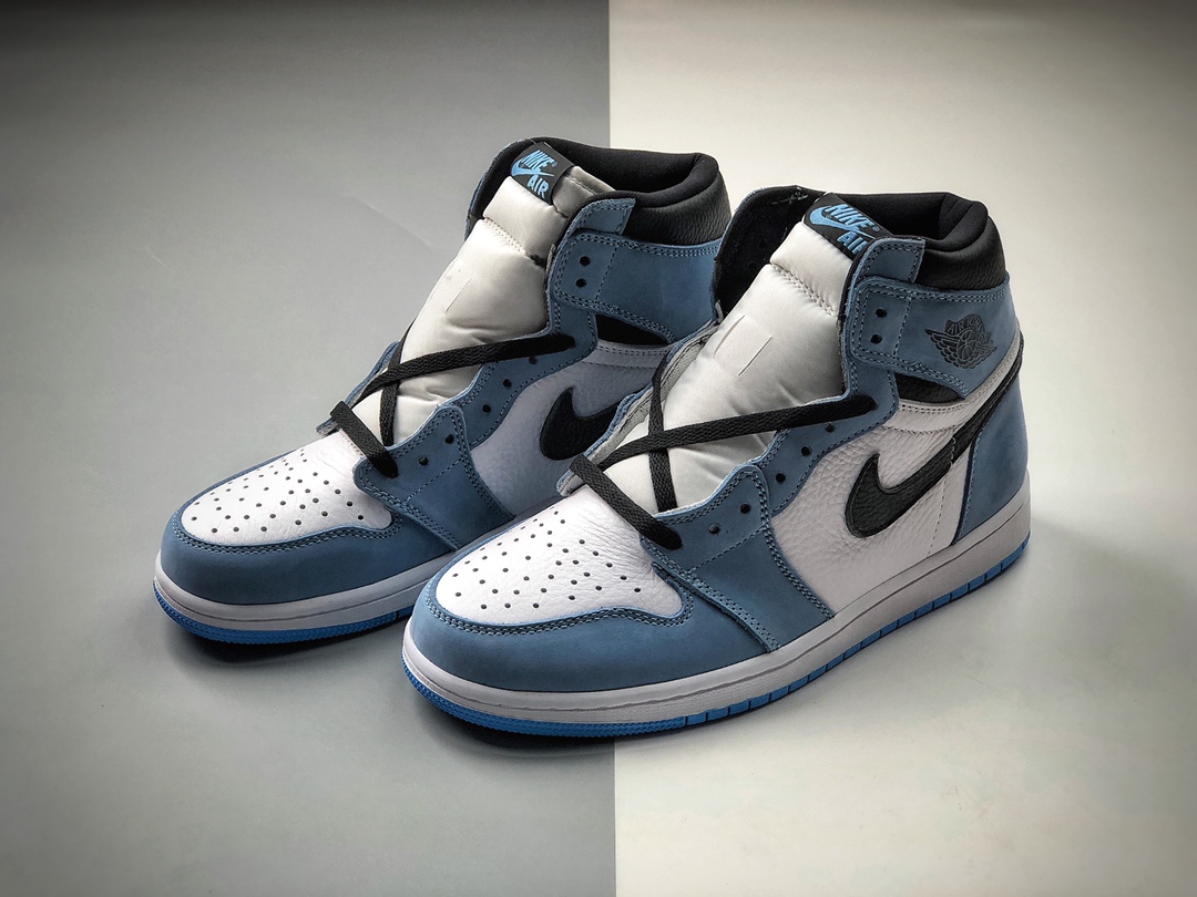 350  Air Jordan 1 Retro High OG “University Blue” 高帮 555088-134