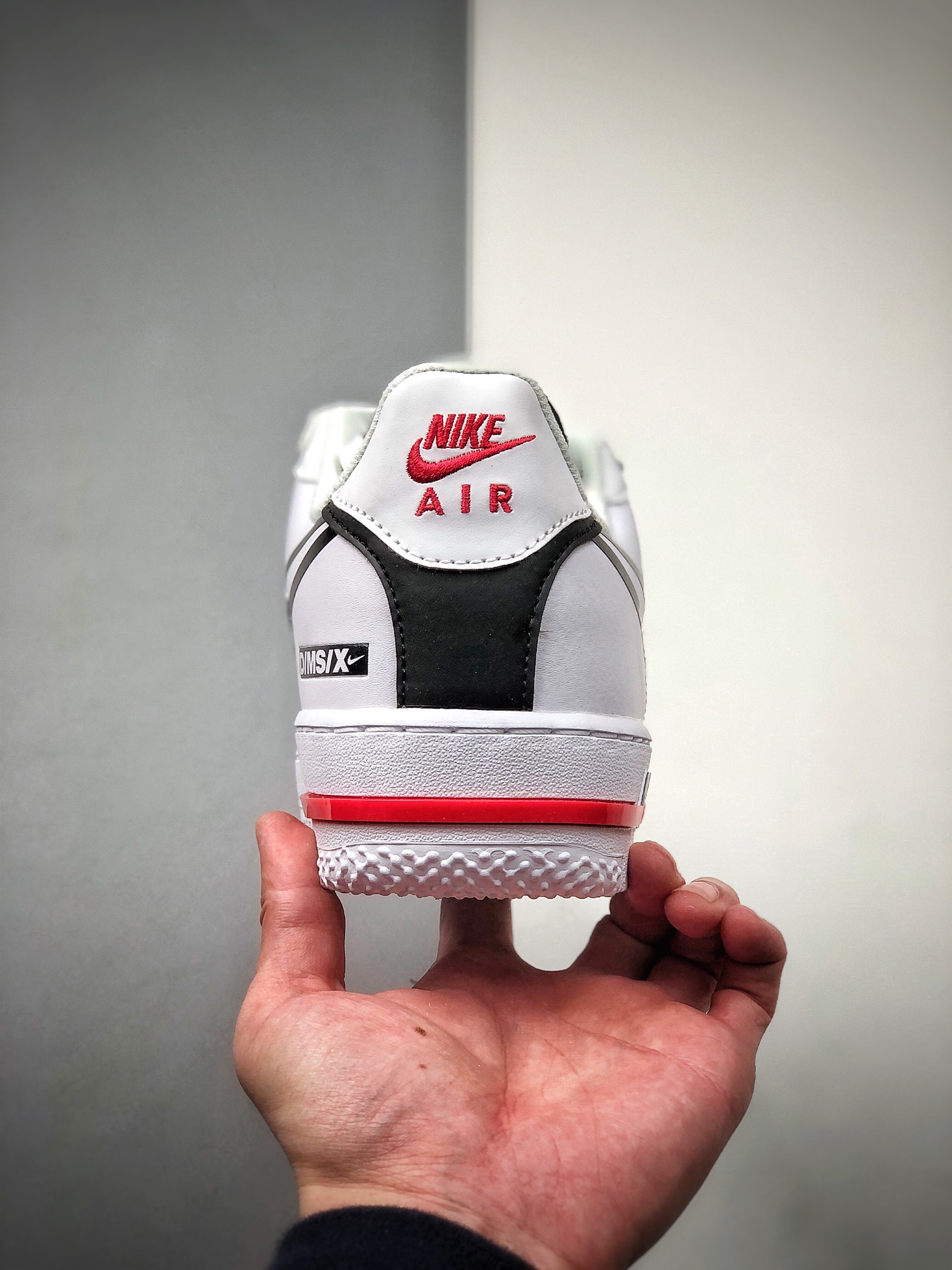 200 NIKE FORCE空军一号运动休闲板鞋  CD4366-100