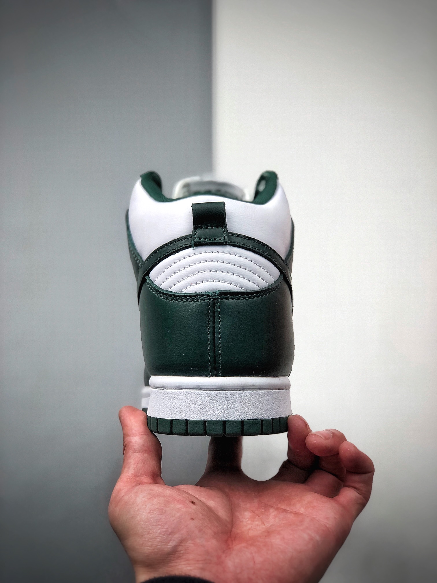 360  耐克 SB Nike SB Dunk High Pro  Travis Scott HD同款CZ8149-100