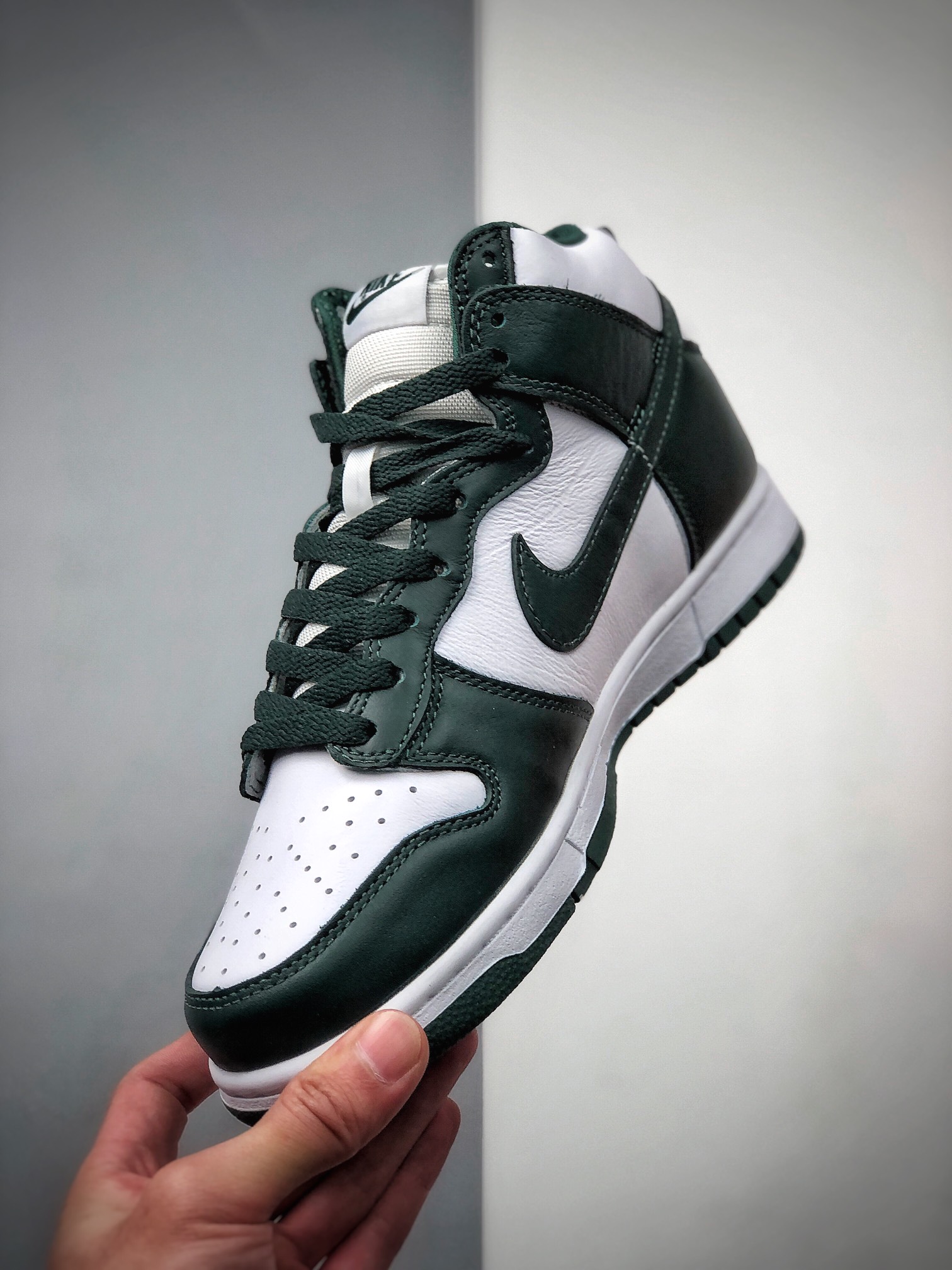 360  耐克 SB Nike SB Dunk High Pro  Travis Scott HD同款CZ8149-100