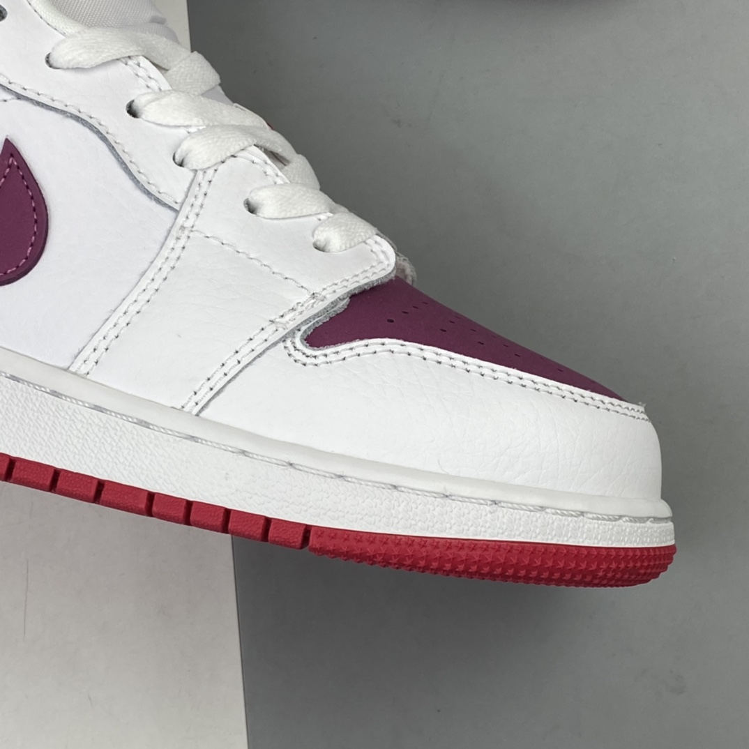 240 Air Jordan 1 Low AJ1低帮时尚休闲板鞋 554723-161