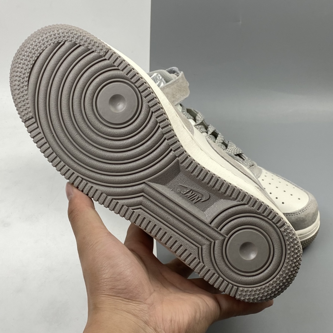 260 Nk Air Force 1 Mid 空军一号中帮休闲板鞋 CQ3866-015-莆田鞋,莆田鞋货源,高仿鞋,高仿鞋货源,安福档口,莆田高仿鞋,莆田鞋批发,高仿鞋批发,莆田高仿运动鞋,高仿运动鞋,莆田运动鞋 260 Nk Air Force 1 Mid 空军一号中帮休闲板鞋 CQ3866-015