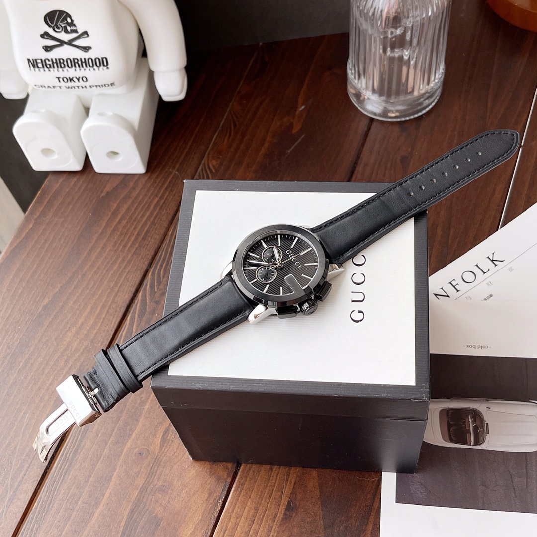 ¡Fuente de productos original y de primera mano! Gucci, reloj para hombre con cronógrafo de cuarzo modelo póster de Guc…